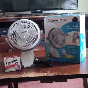 Brand New Battery & USB clip / desk Fan!!!